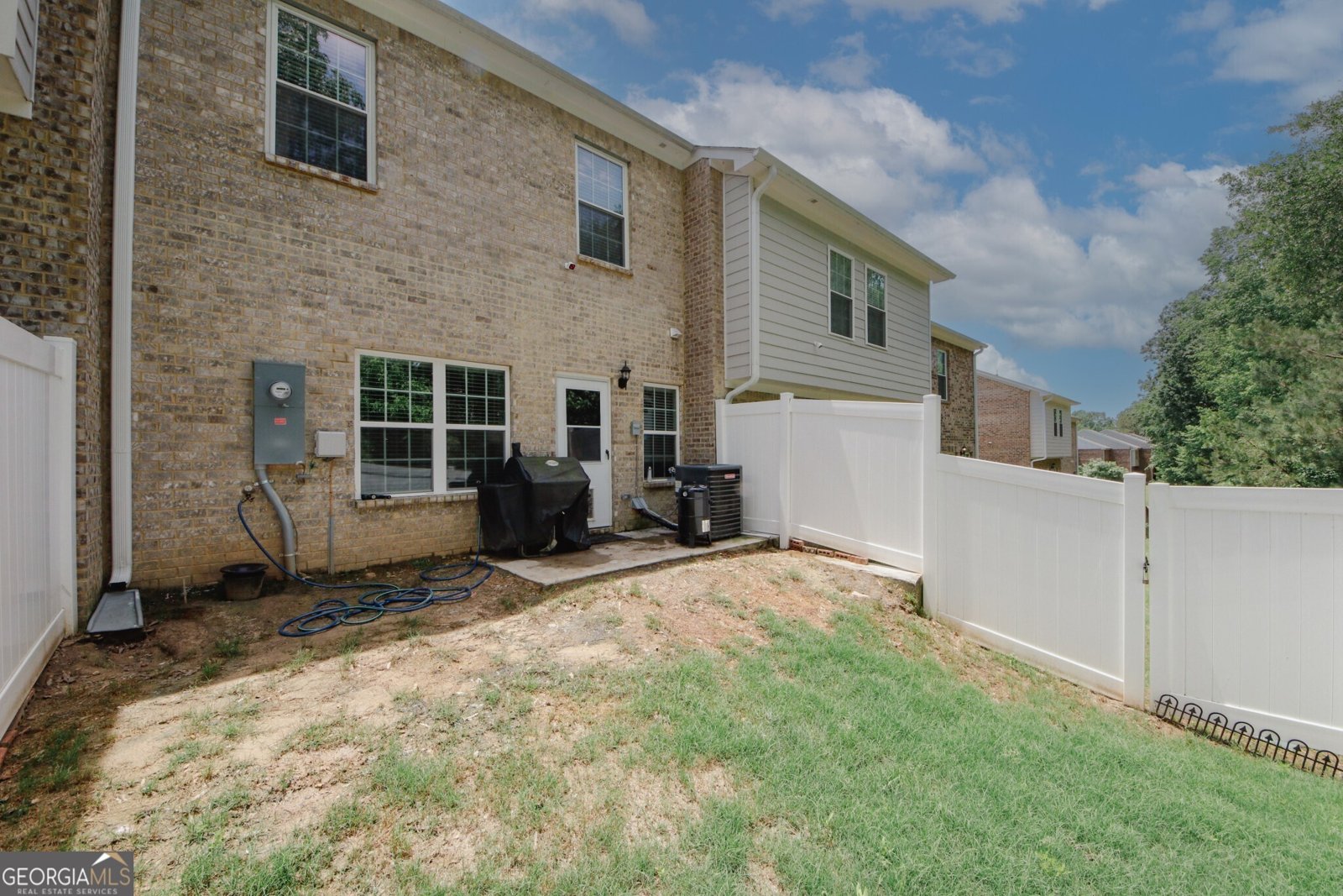 10162 BENTON WOODS Drive Covington - 57