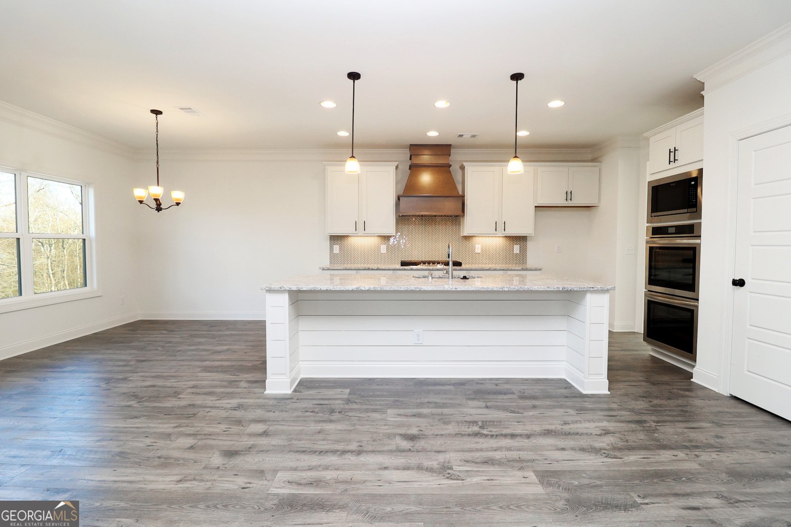 457 Banff Drive Winder - 13