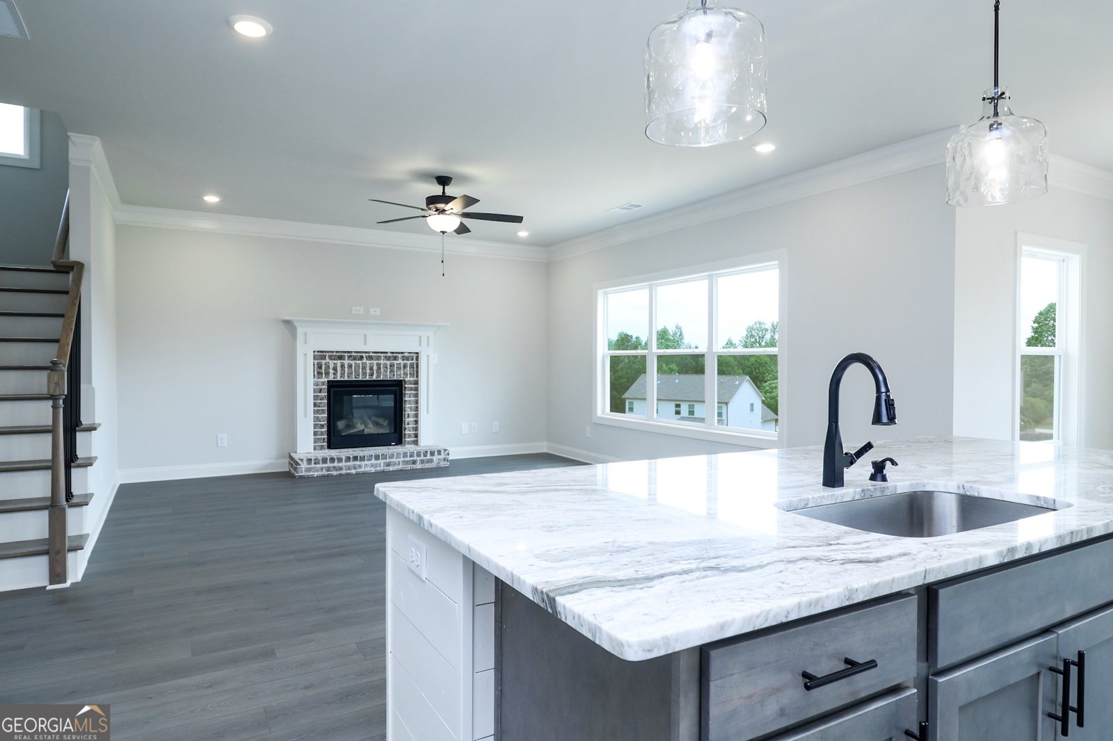 457 Banff Drive Winder - 3