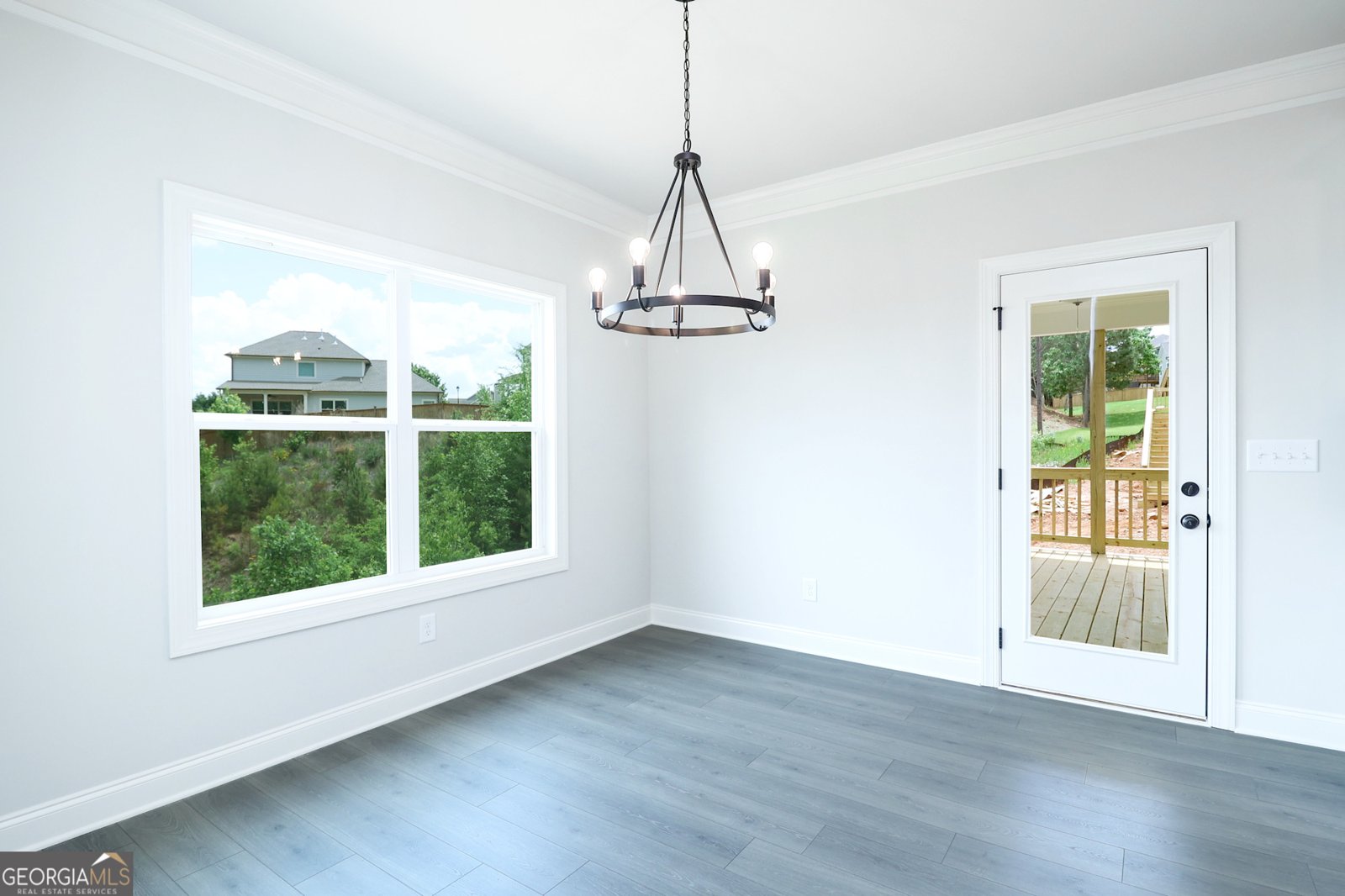 457 Banff Drive Winder - 4