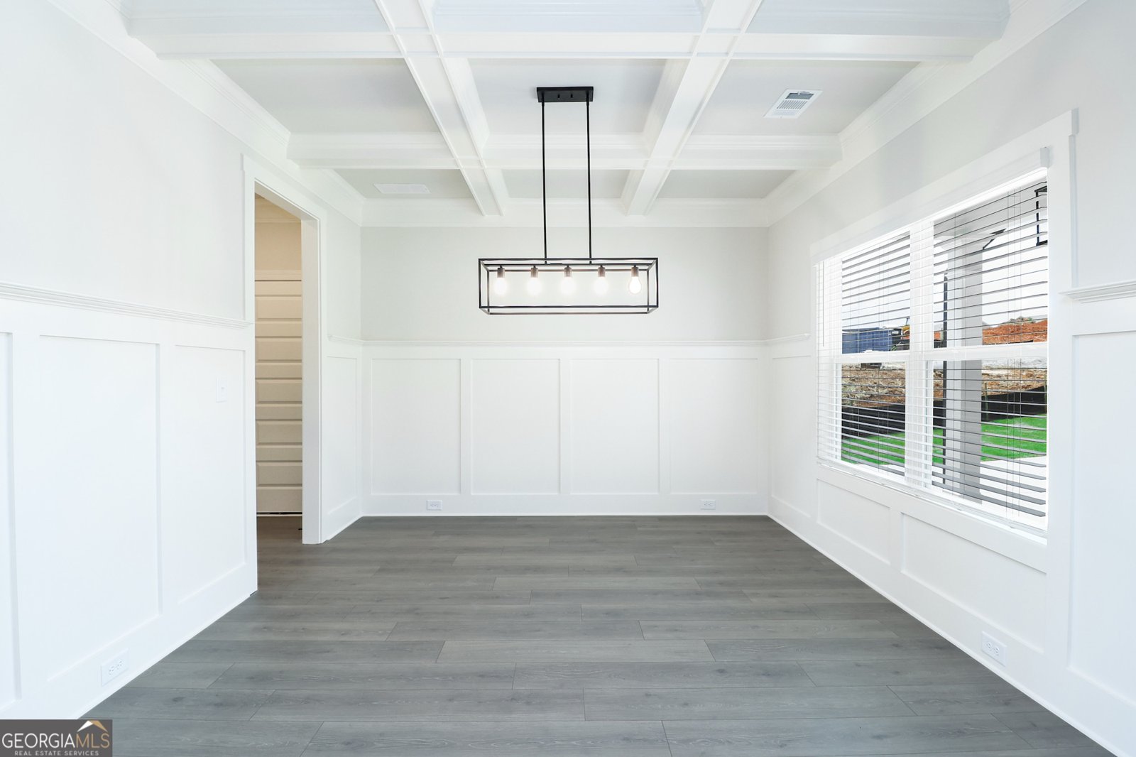 457 Banff Drive Winder - 6