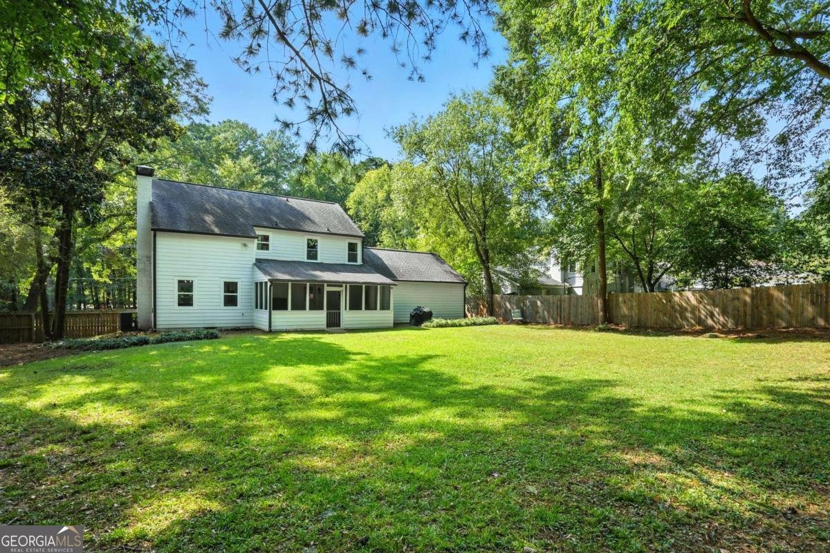 5625 Roberts Drive Atlanta - 27