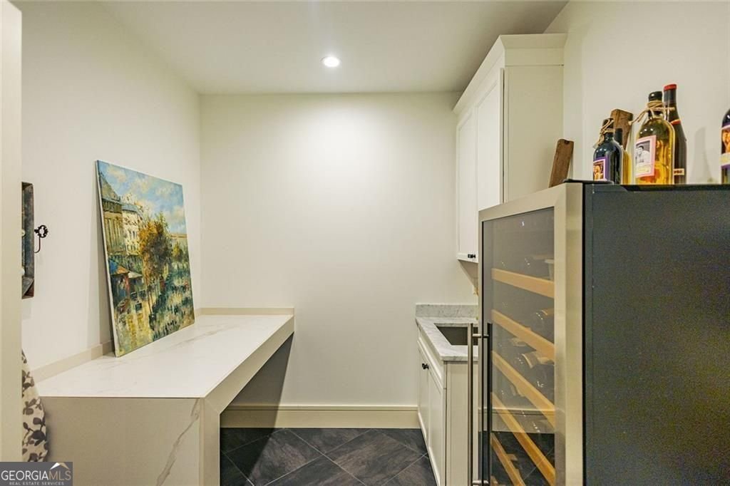702 Bass Way Sandy Springs - 2