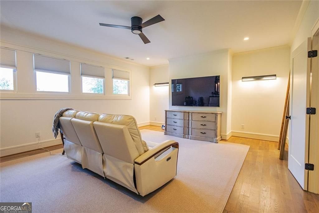 702 Bass Way Sandy Springs - 38