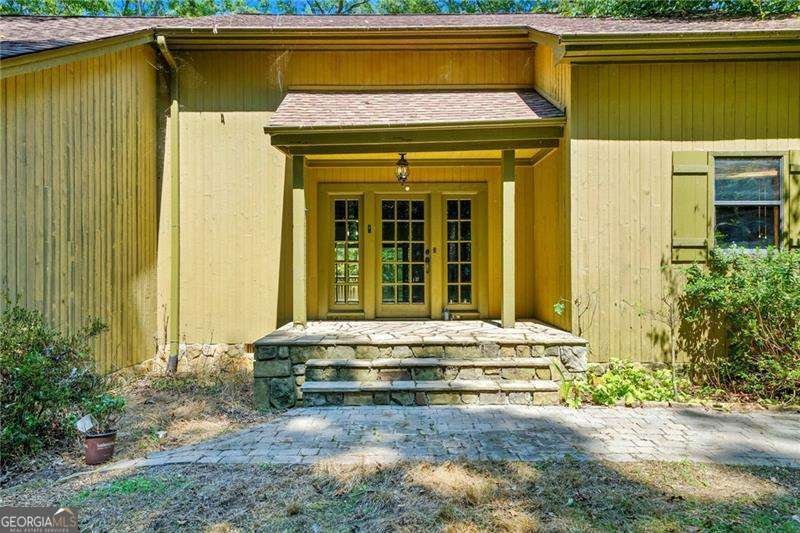 4585 Settles Bridge Road Suwanee - 3