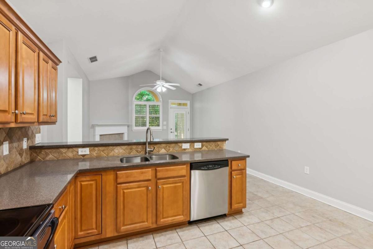 2593 Grapevine Circle Cumming - 15