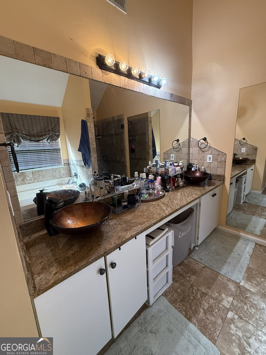 6124 Waterton Drive Lithonia - 18