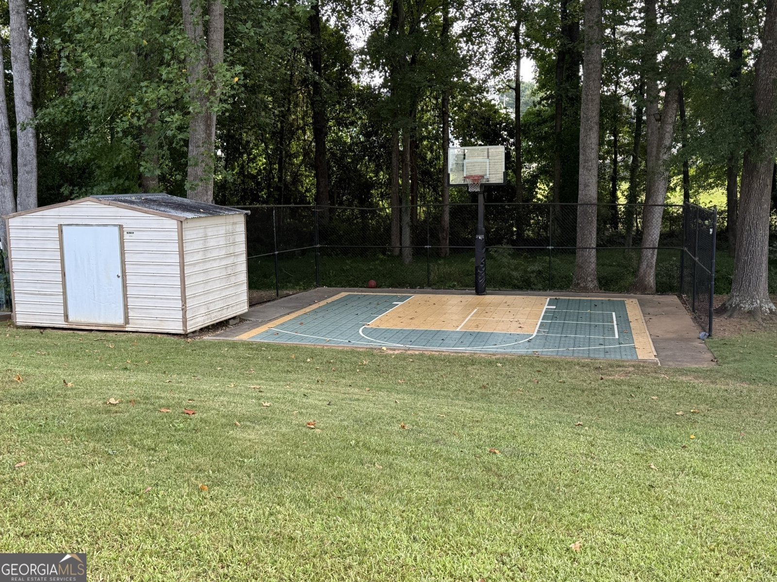 6124 Waterton Drive Lithonia - 25