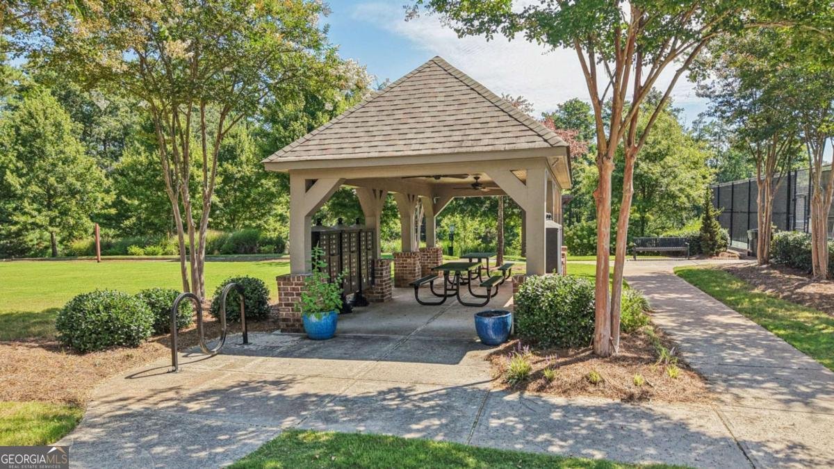 1005 Millhaven Drive Roswell - 65