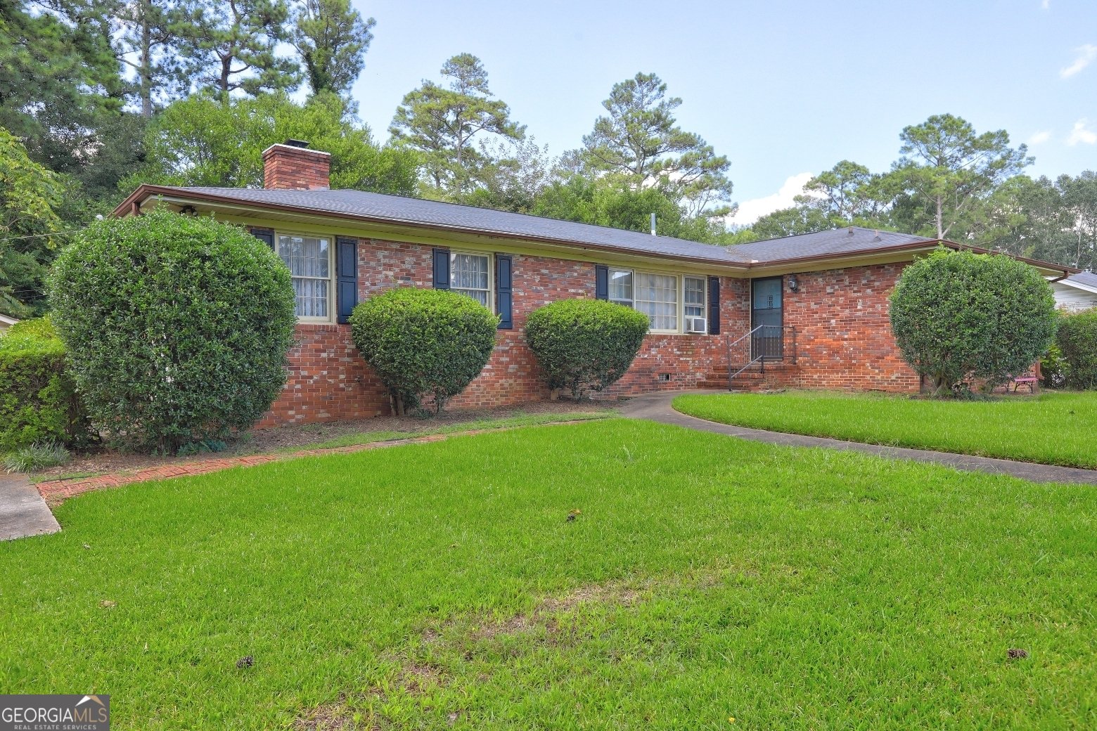 201 Laramie Road Griffin - 2