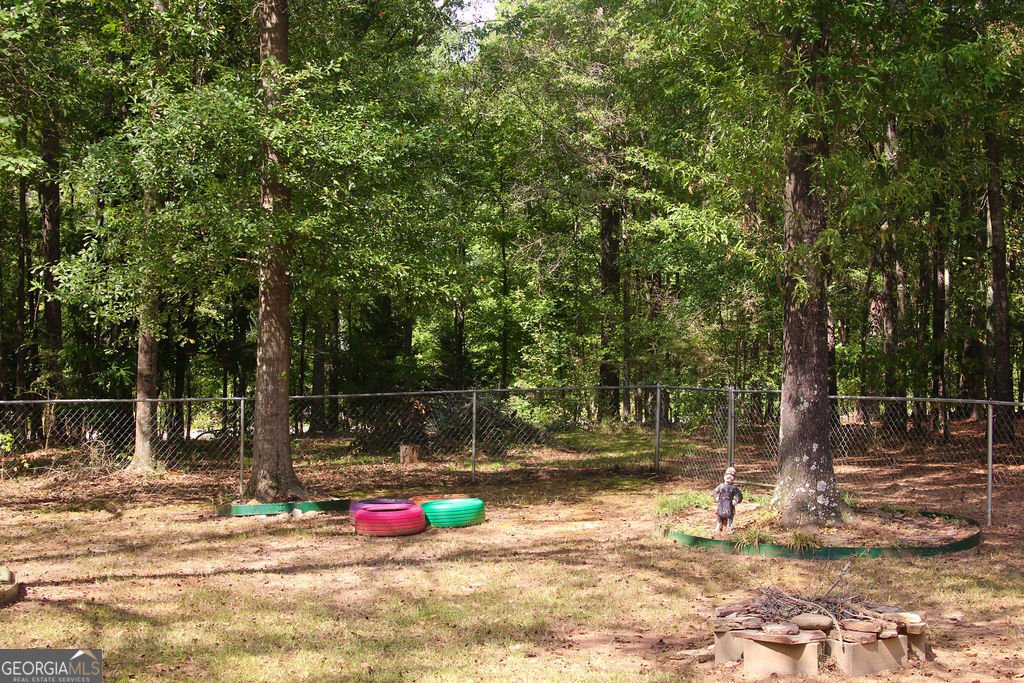 165 Bartlett Drive Sharpsburg - 15