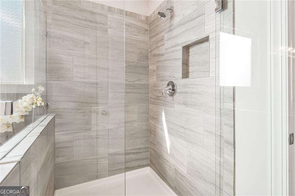404 Larussa Court Woodstock - 12