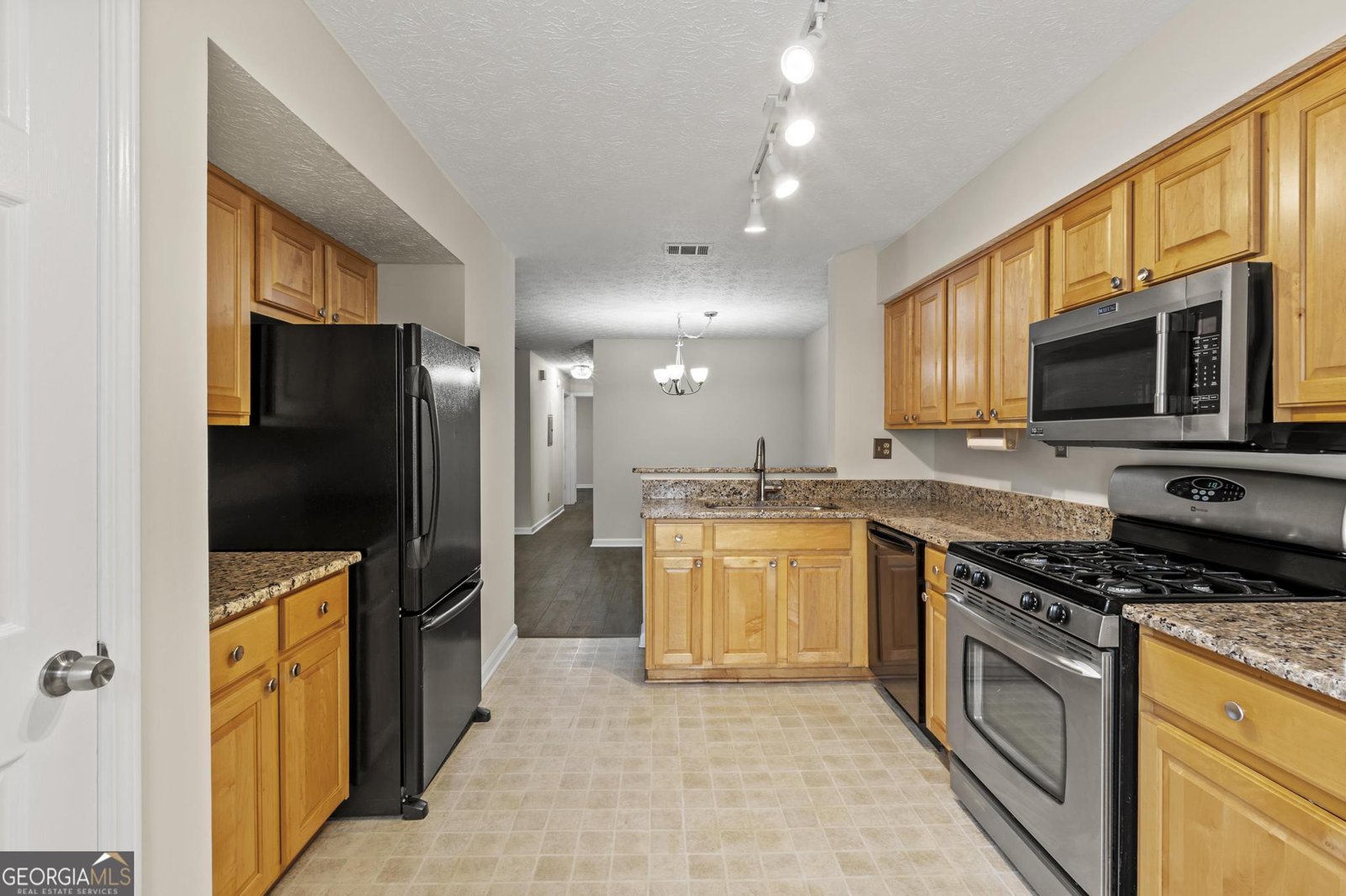 2147 Forest Trail Atlanta - 8