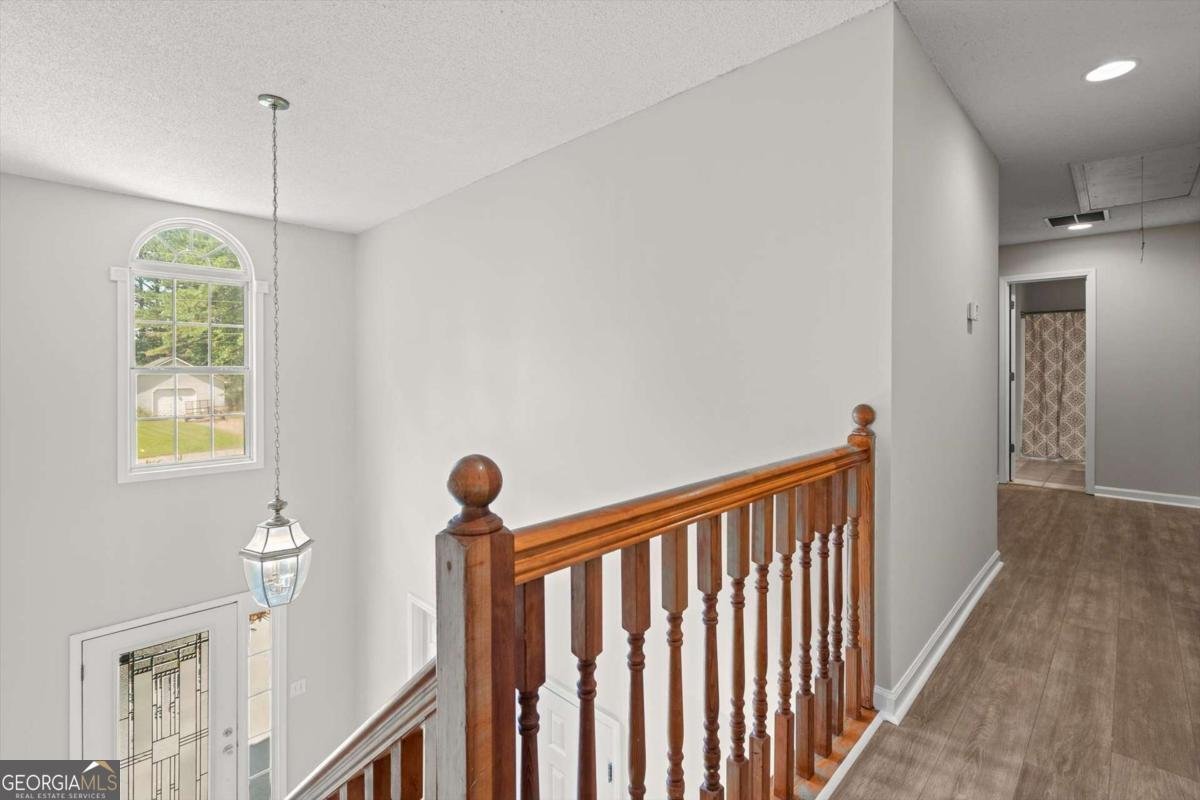 8 Brock Lane Bremen - 15