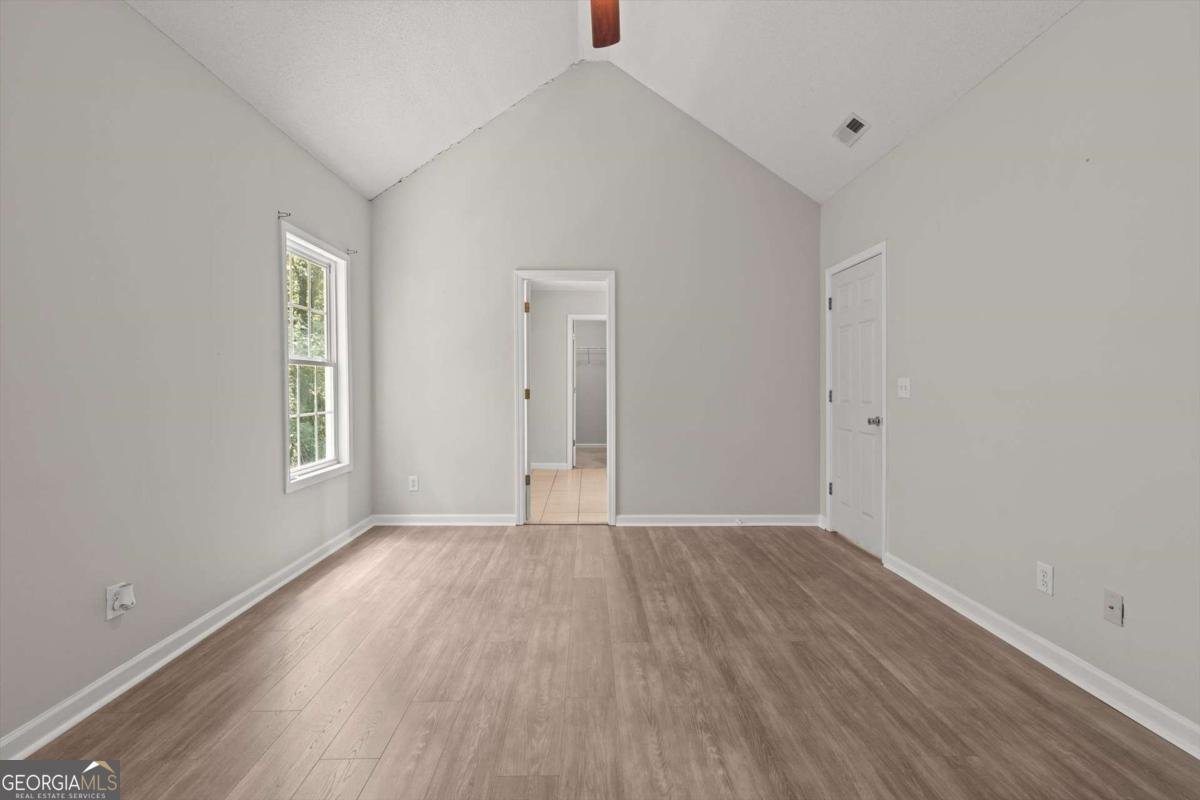 8 Brock Lane Bremen - 17