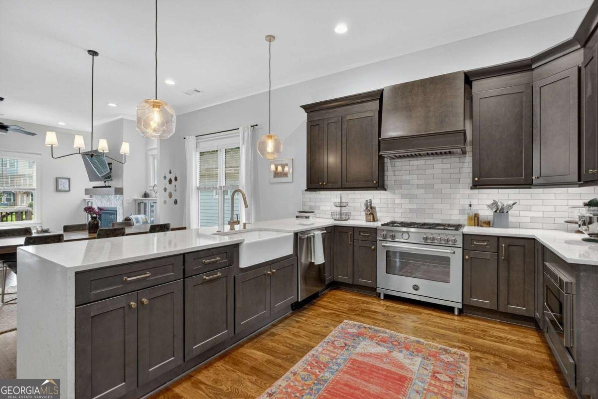 1054 White Oak Avenue Atlanta - 20