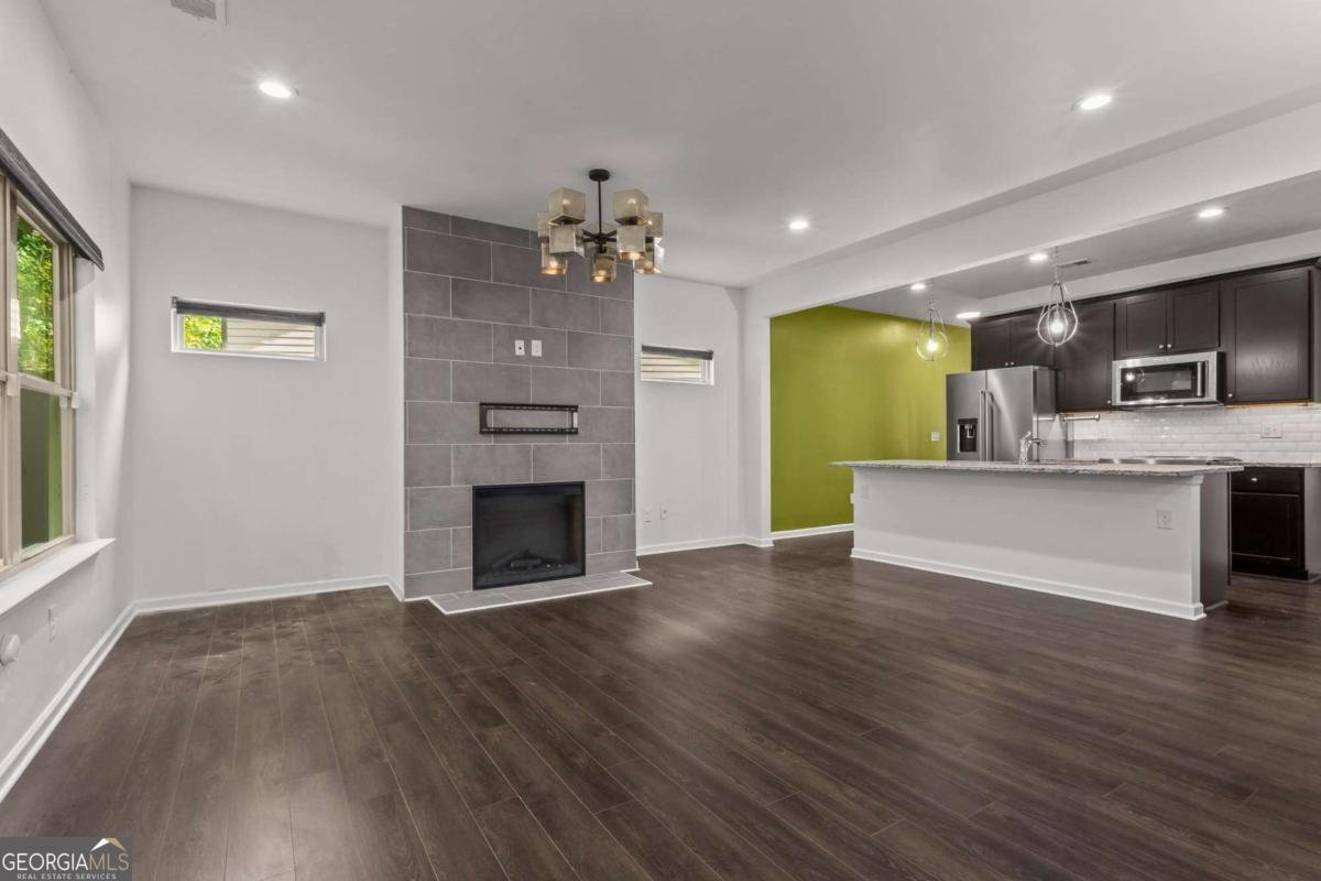 398 Mulberry Row Atlanta - 3