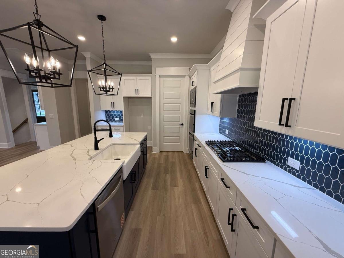 5613 Meadow View Drive Jefferson - 28