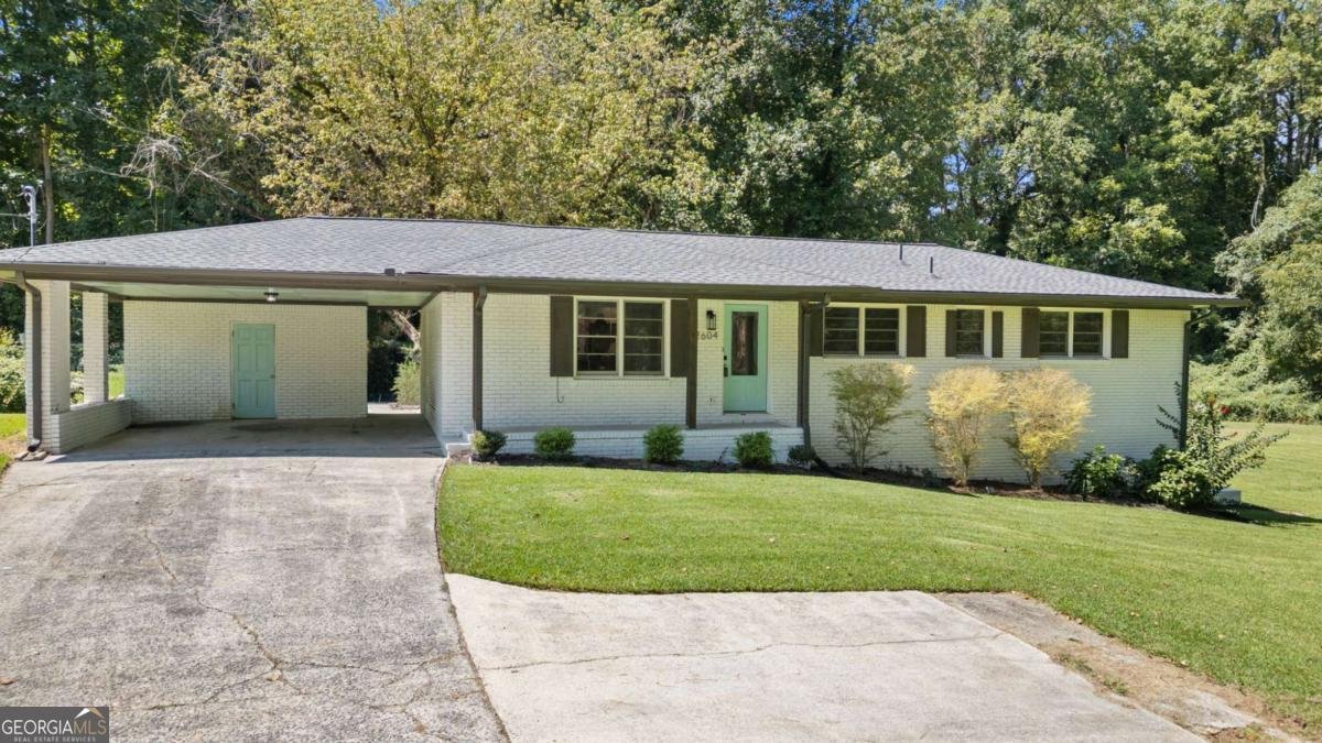 2604 Favor Road Marietta - 2