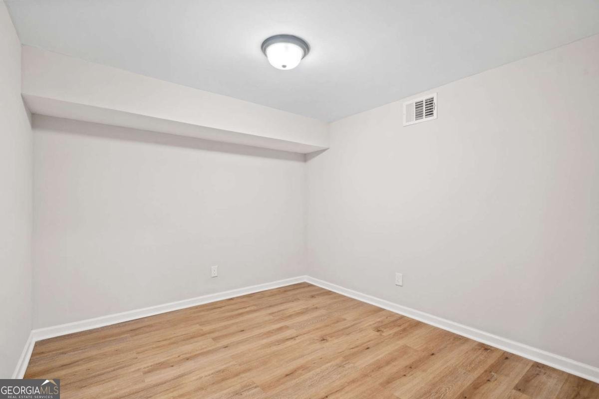 2604 Favor Road Marietta - 29