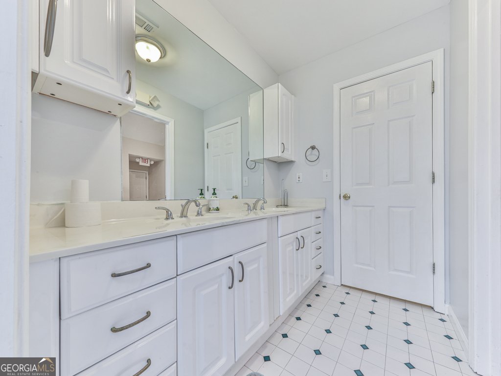 3605 Shallowford Road Marietta - 25