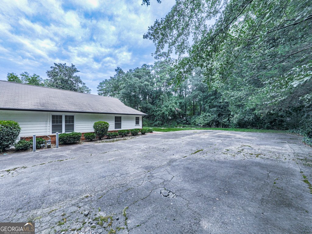 3605 Shallowford Road Marietta - 28