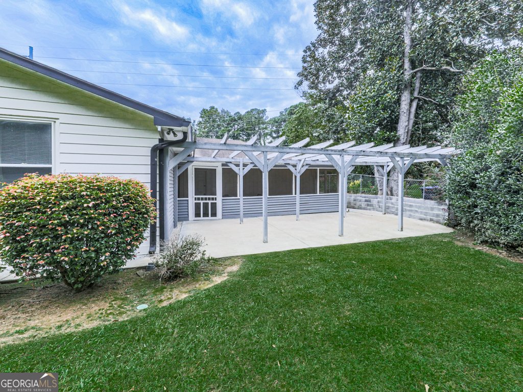 3605 Shallowford Road Marietta - 33