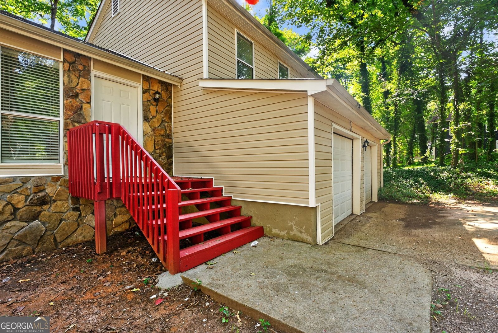 767 Forest Path Stone Mountain - 19