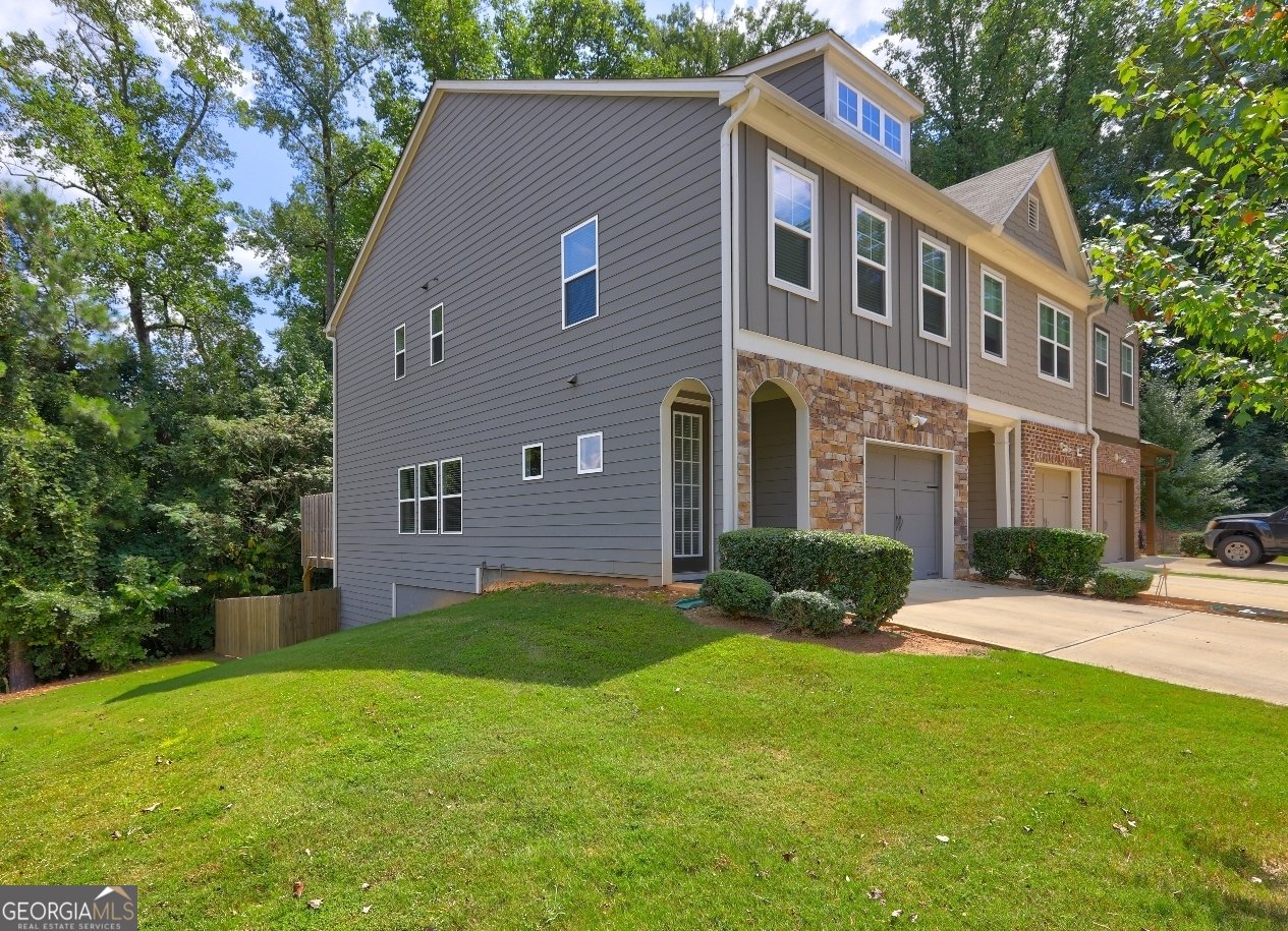 2256 Triple Crown Lane Lithonia - 3