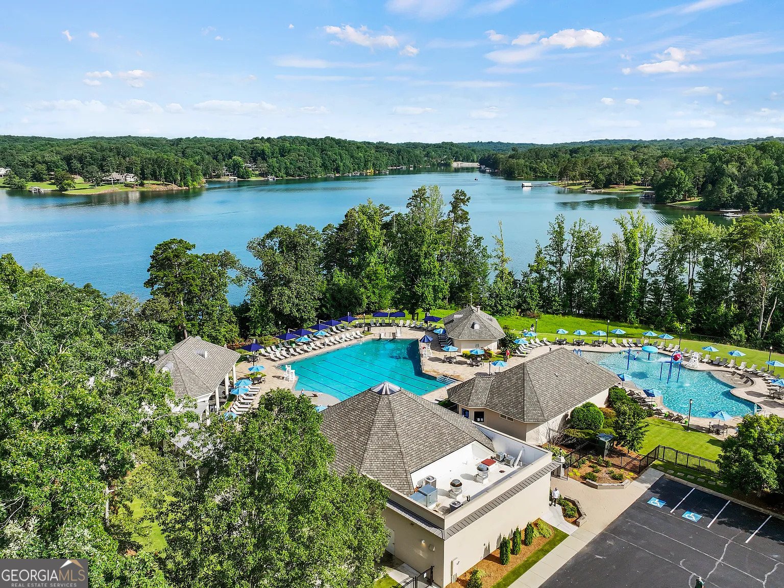 3075 Stillwater Drive Gainesville - 33