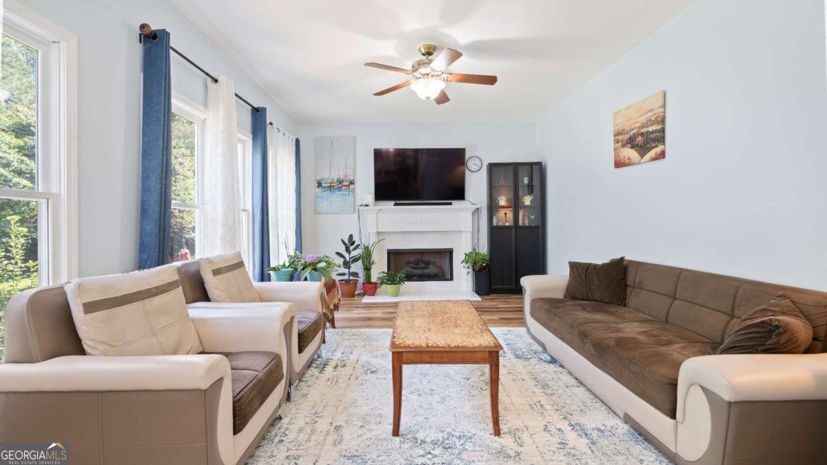 165 Foe Creek Court Roswell - 11