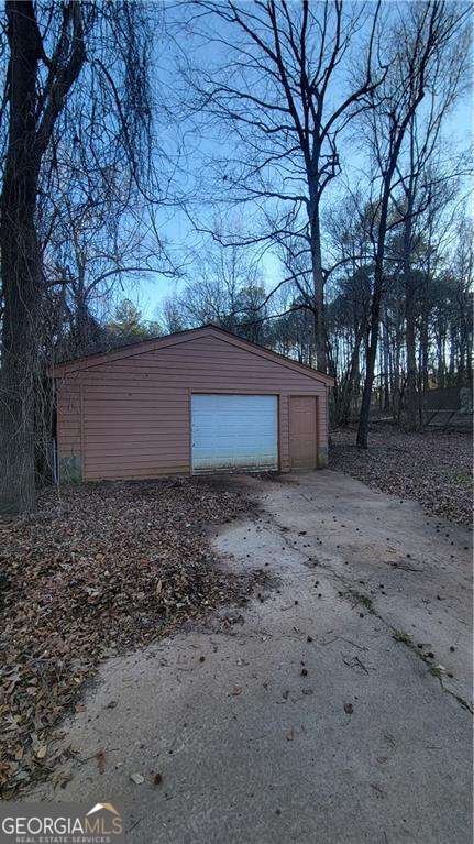 557 Mccullough Road Stockbridge - 100