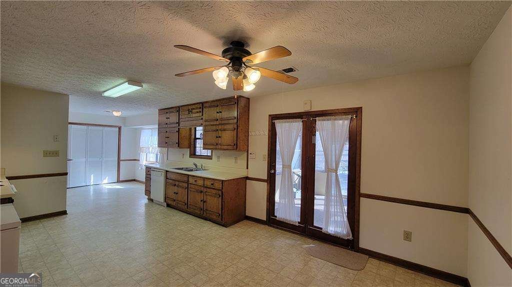 557 Mccullough Road Stockbridge - 20