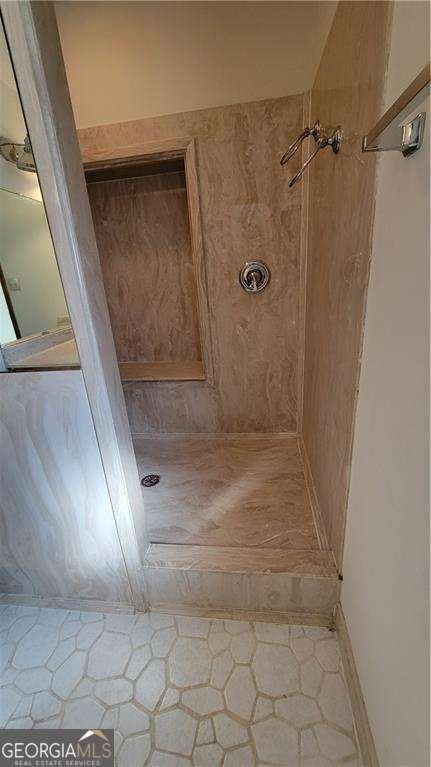 557 Mccullough Road Stockbridge - 48