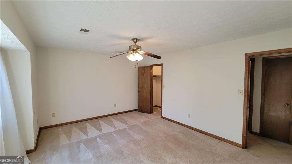 557 Mccullough Road Stockbridge - 55