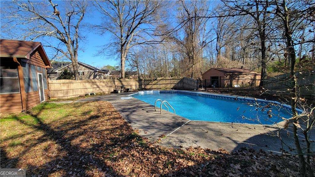 557 Mccullough Road Stockbridge - 77