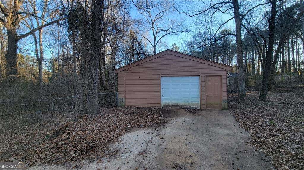 557 Mccullough Road Stockbridge - 99