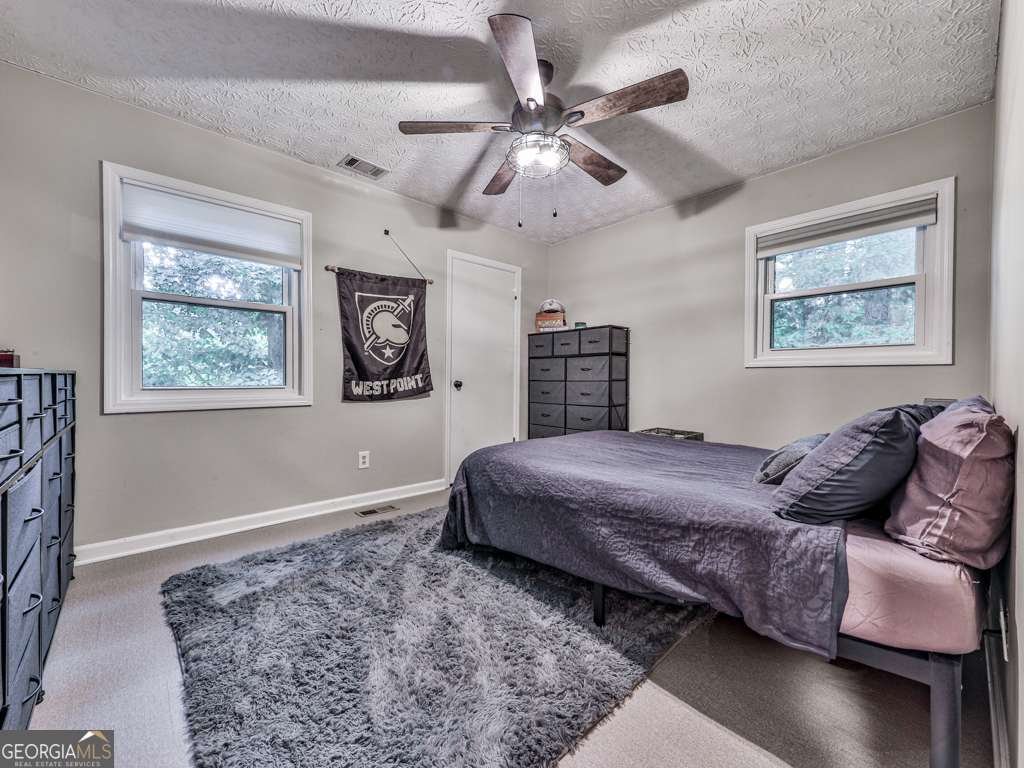 819 Victoria Place Woodstock - 11