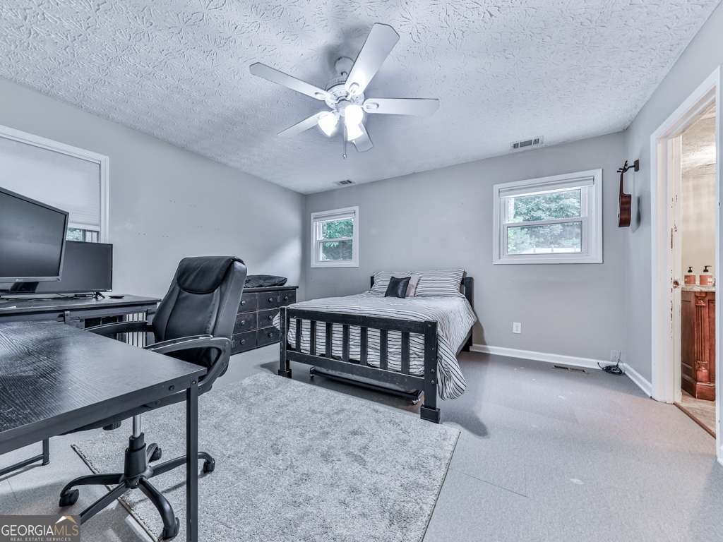 819 Victoria Place Woodstock - 13