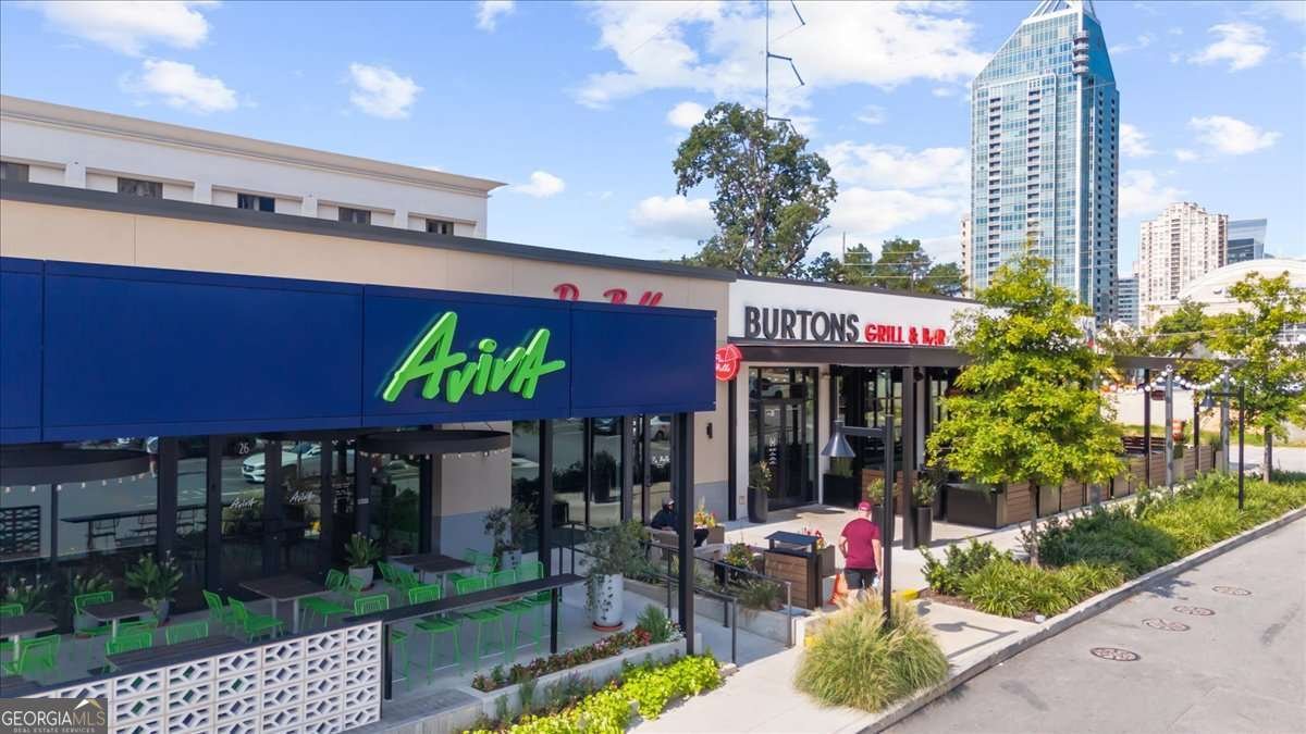 3334 Peachtree Road Atlanta - 40