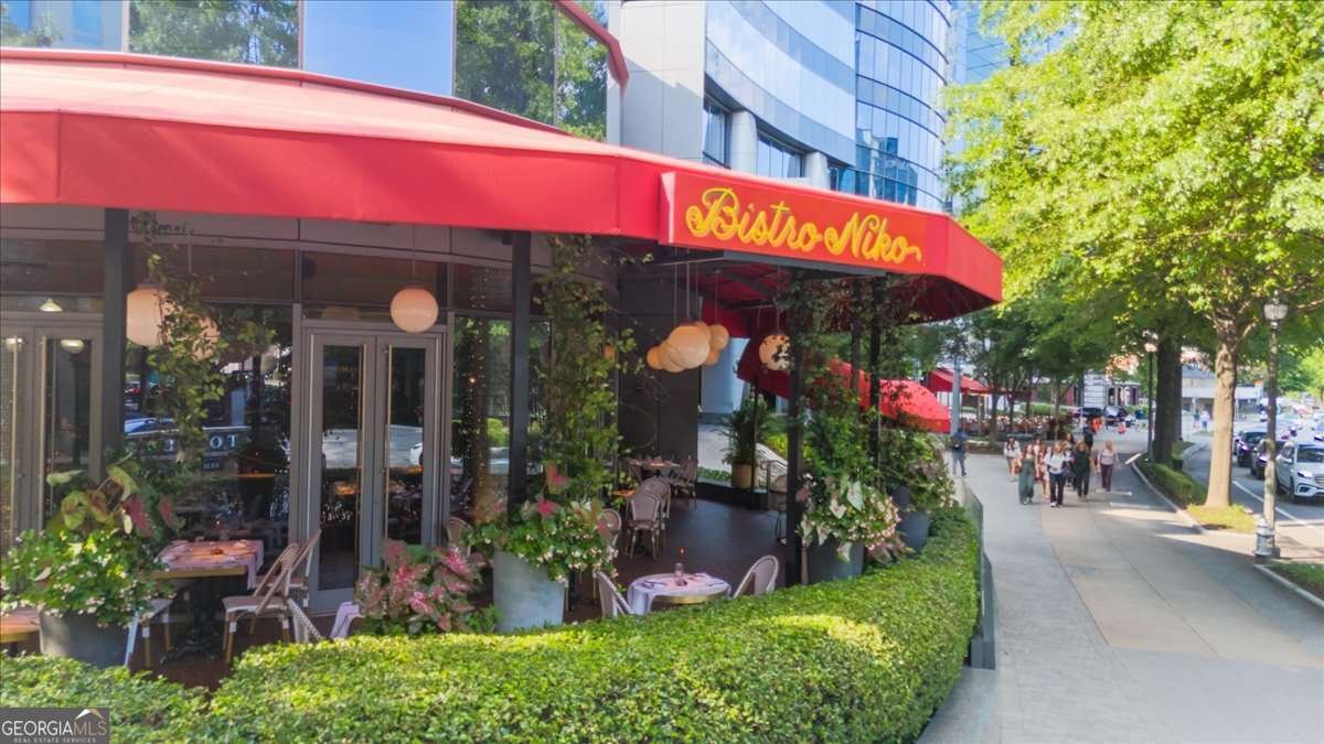 3334 Peachtree Road Atlanta - 41