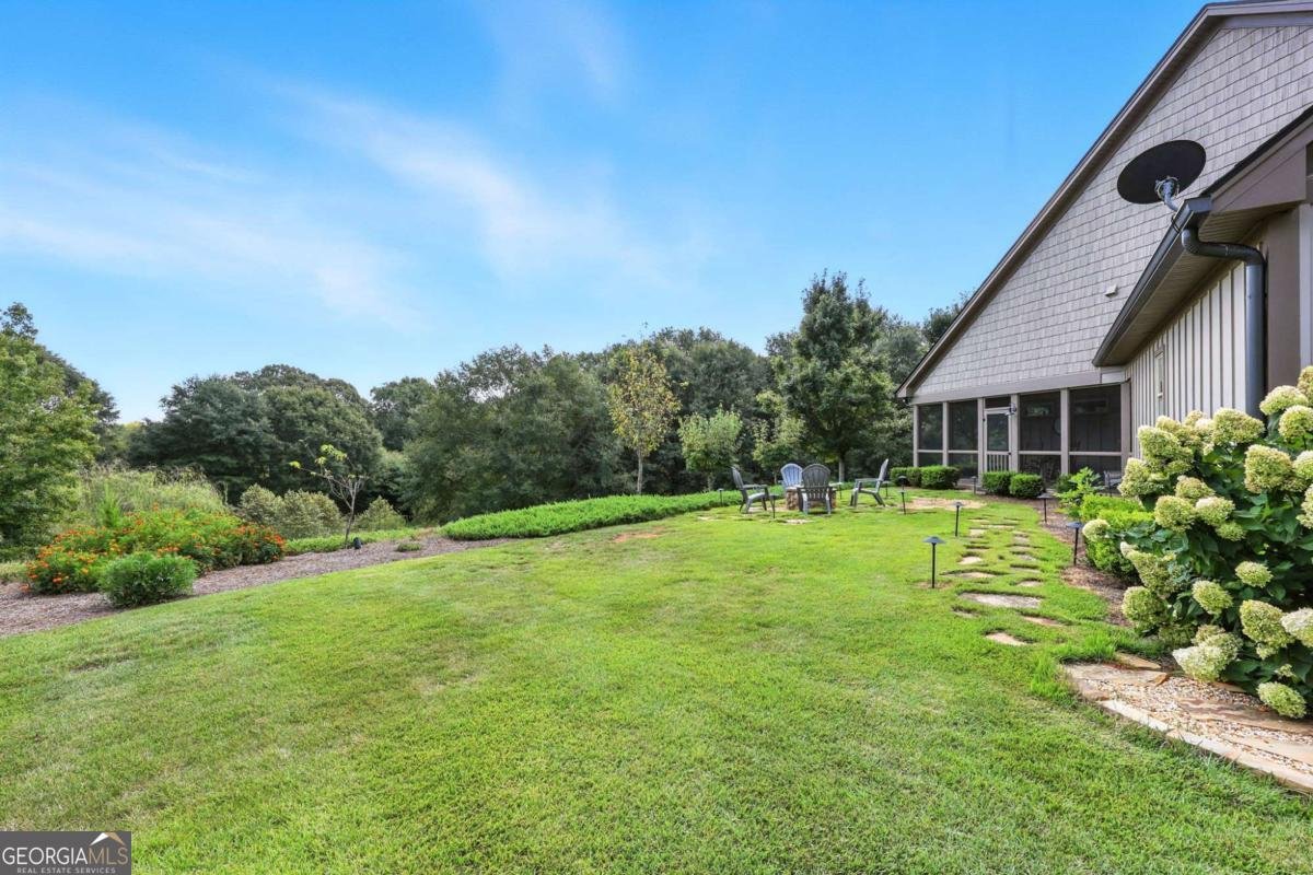 1620 Pond Fork Church Road Talmo - 51