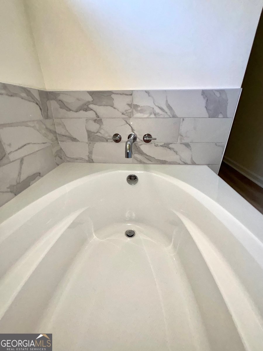 4438 Northwind Drive Ellenwood - 21