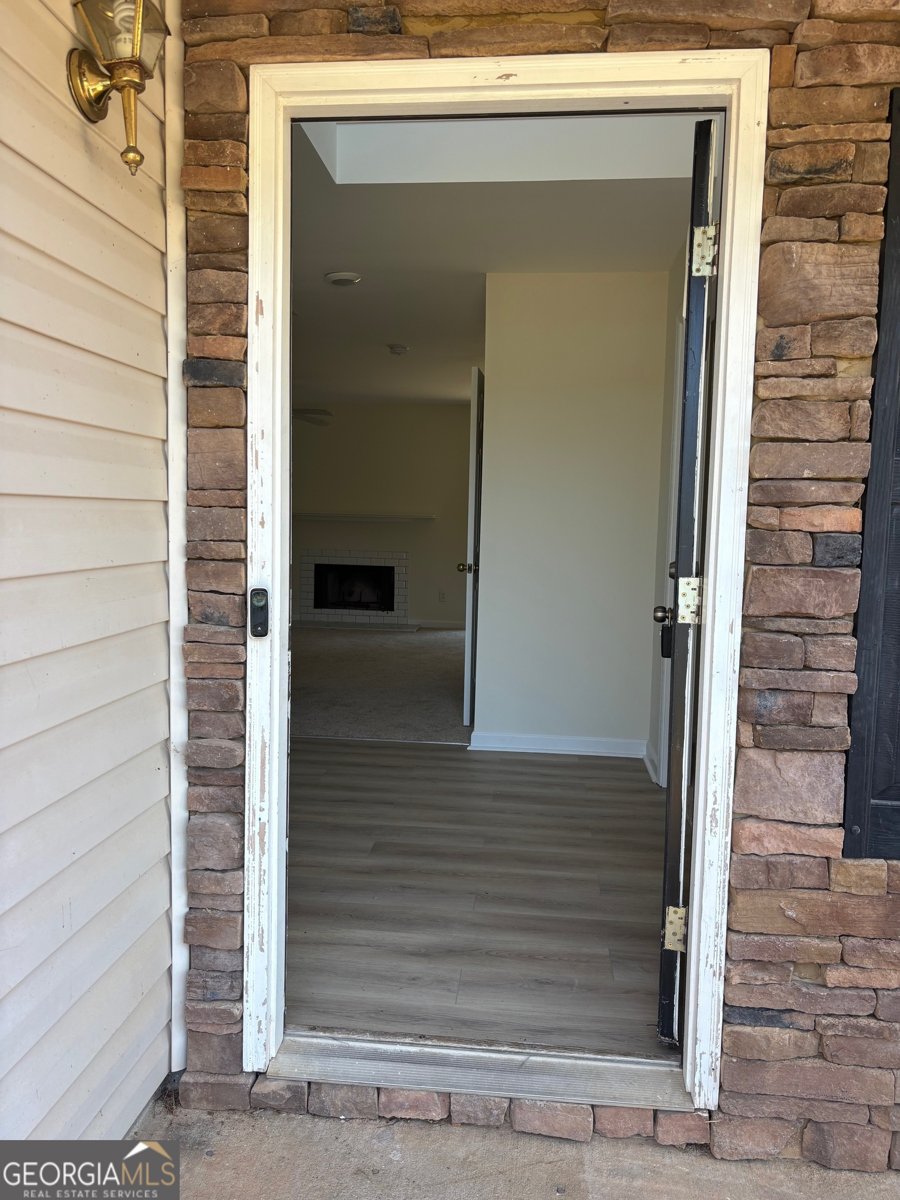 4438 Northwind Drive Ellenwood - 33