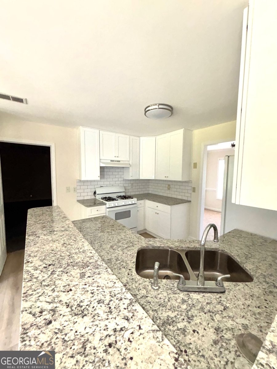 4438 Northwind Drive Ellenwood - 4