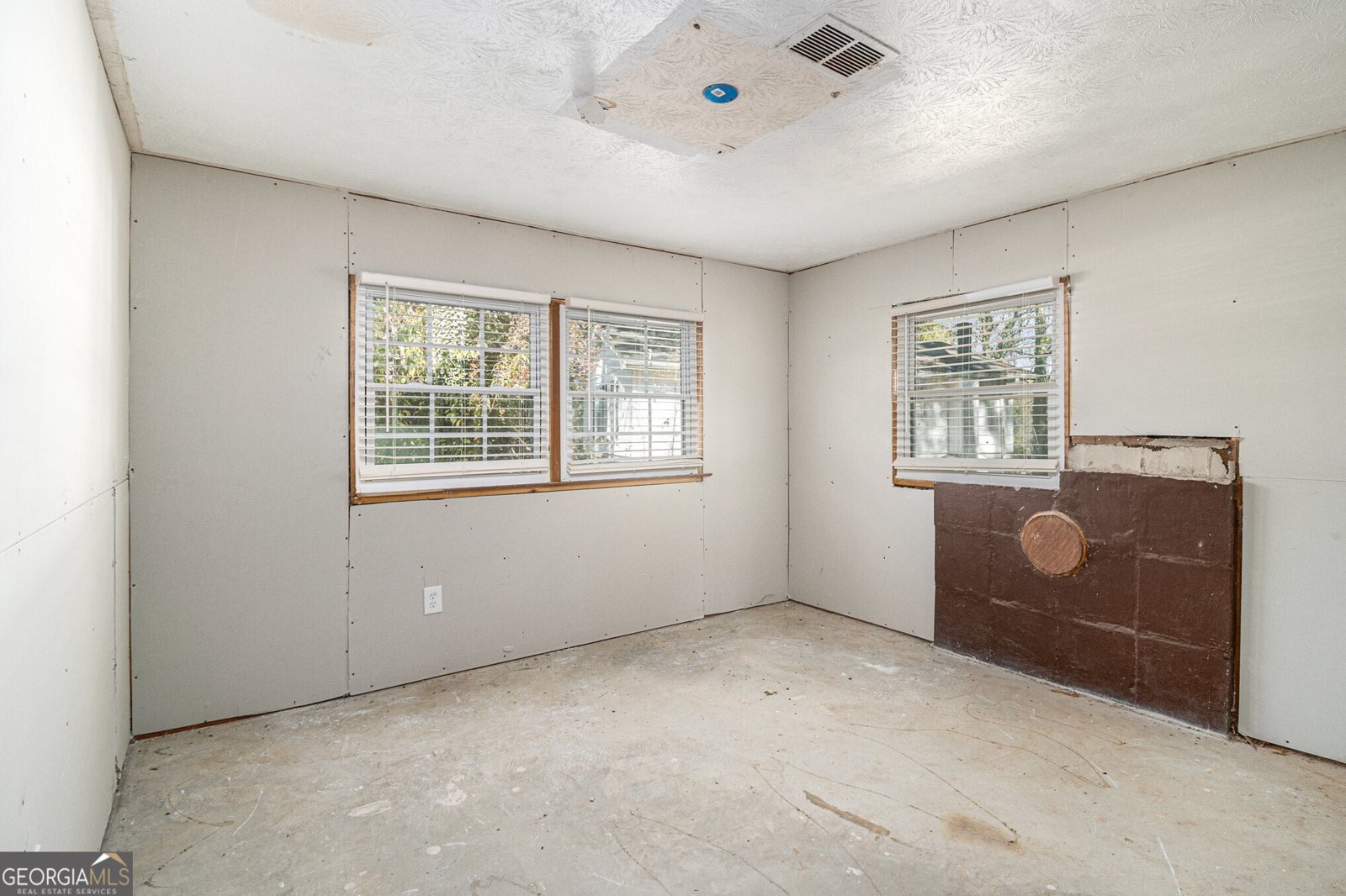 968 Oak Springs Court Stone Mountain - 30