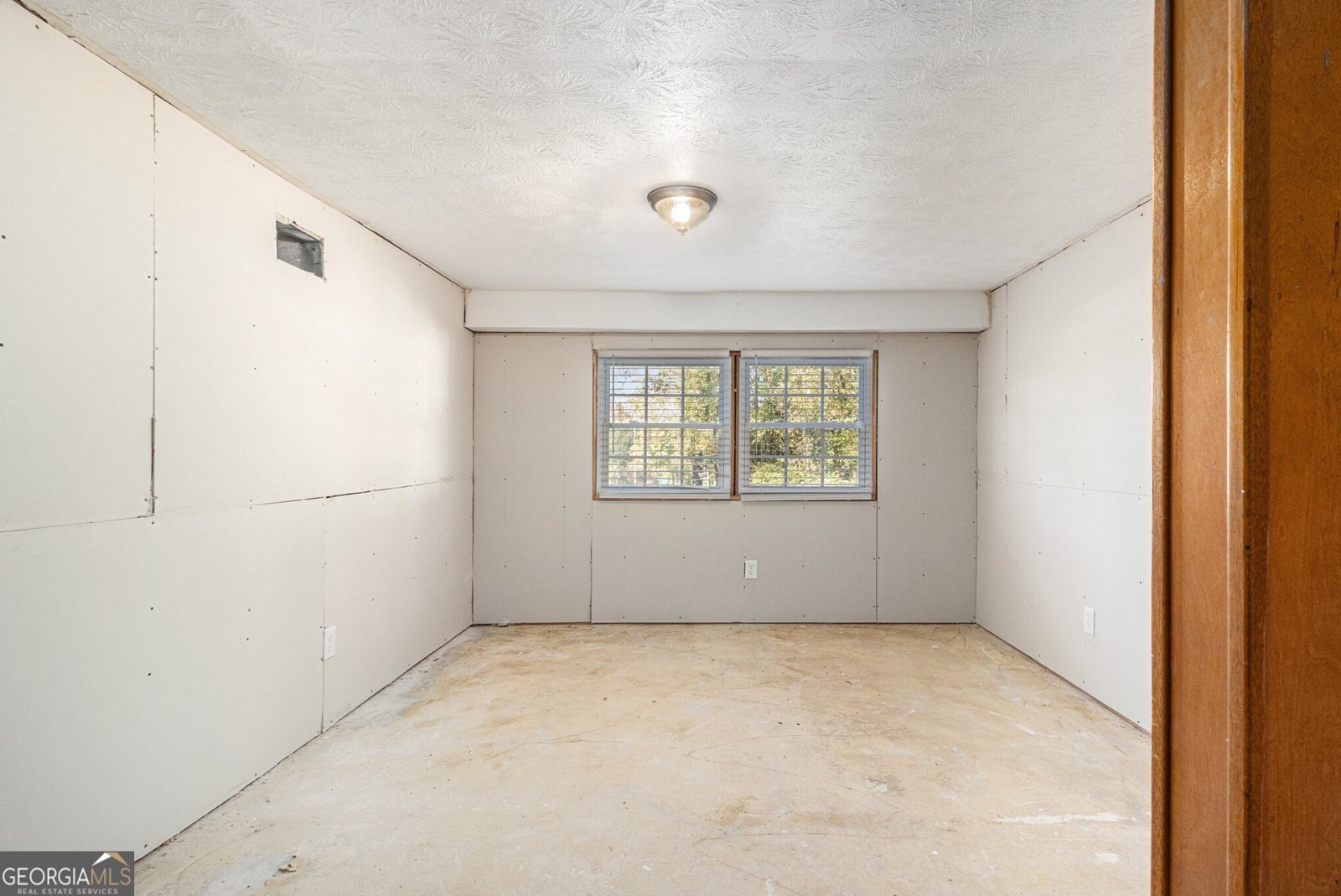 968 Oak Springs Court Stone Mountain - 31