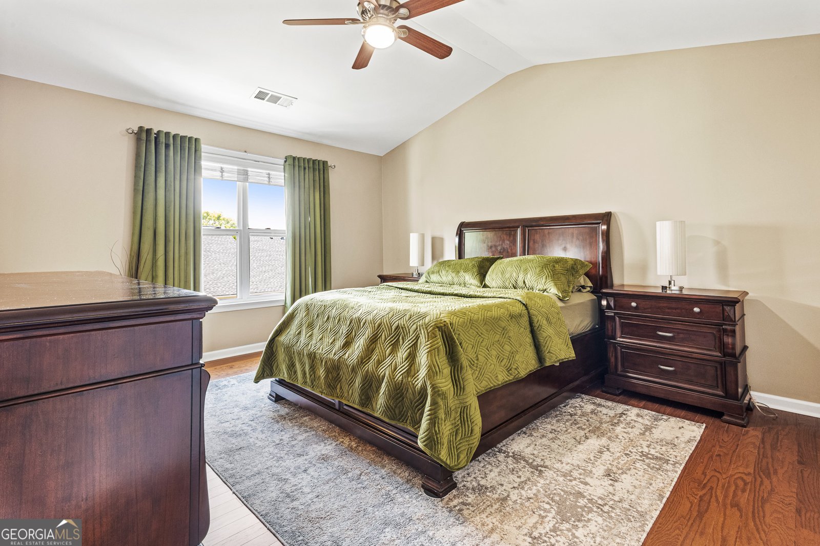 1565 OAKDALE BLUFFS Drive Smyrna - 13