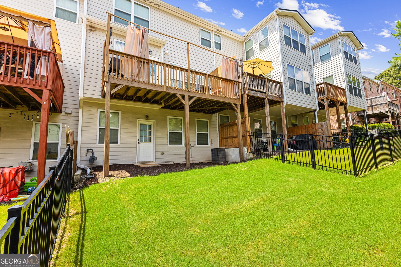 1565 OAKDALE BLUFFS Drive Smyrna - 30