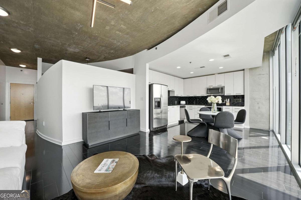 3324 Peachtree Road Atlanta - 21